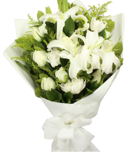  唯一的爱-- 6枝白玫瑰、6枝白菊花、2枝多头白百合，搭配适量黄莺、栀子叶 