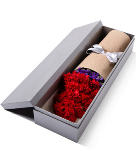 爱在心口难开--精品康乃馨礼盒：红色康乃馨19枝