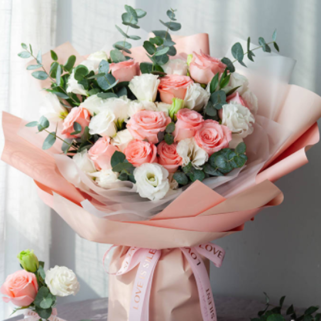 浪漫满天--戴安娜粉玫瑰11枝、3头或以上白色洋桔梗5枝、大叶尤加利10枝